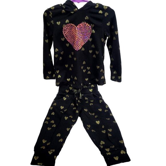 Garanimals Girl's Black Jogging Suit with Sequin Heart Toddler Size 2T/3T - Picture 1 of 10
